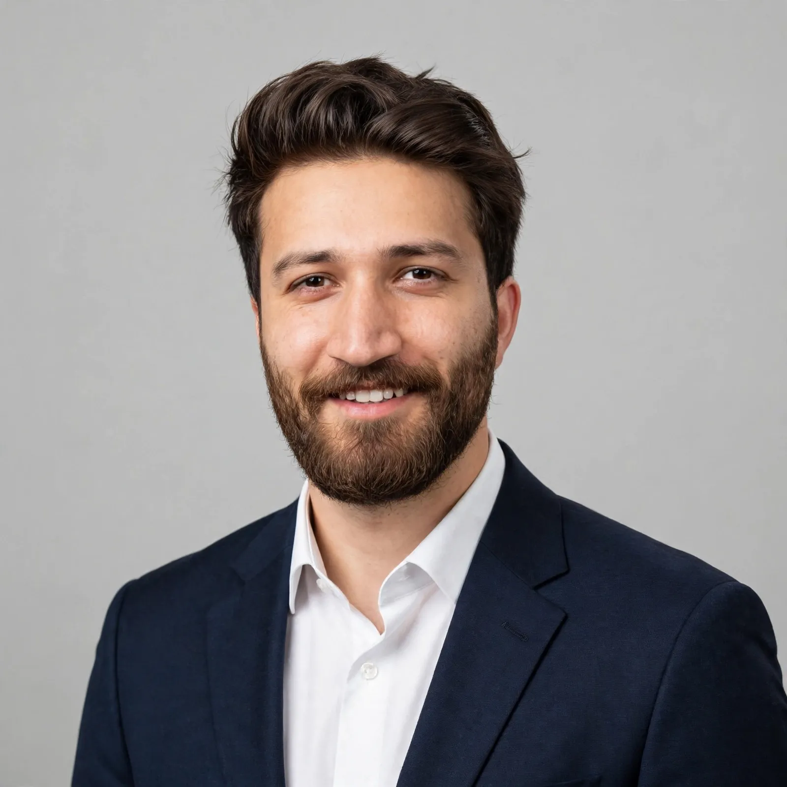 Ahrar Ronga - Founder and Director
